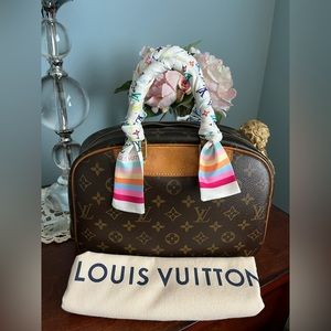 LOUIS VUITTON Trouville Monogram Handbag Monogram Canvas Women